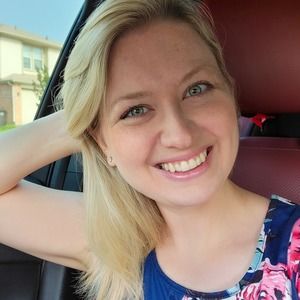 Meet your Posher, Christine